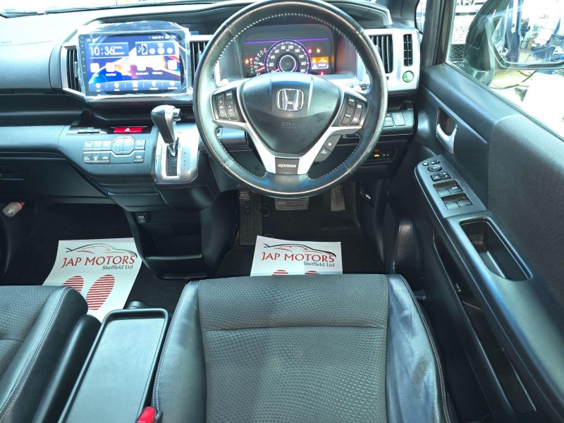 HONDA STEPWAGON