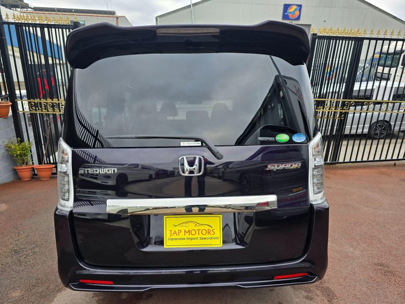 HONDA STEPWAGON