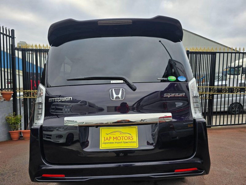 HONDA STEPWAGON