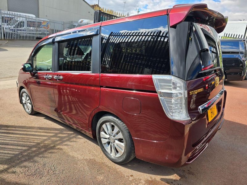 HONDA STEPWAGON