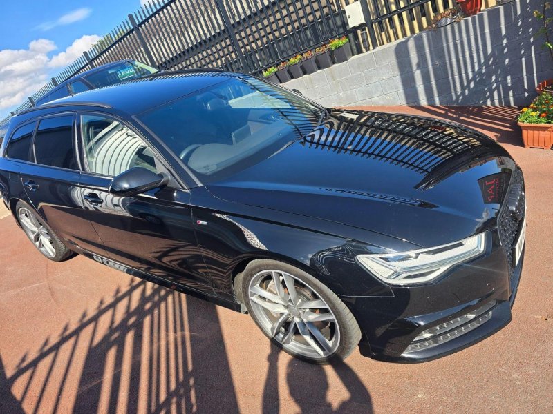 AUDI A6 AVANT